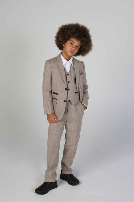 BOYS' COMMUNION DRESS CODE: WHAT YOU NEED TO KNOW
