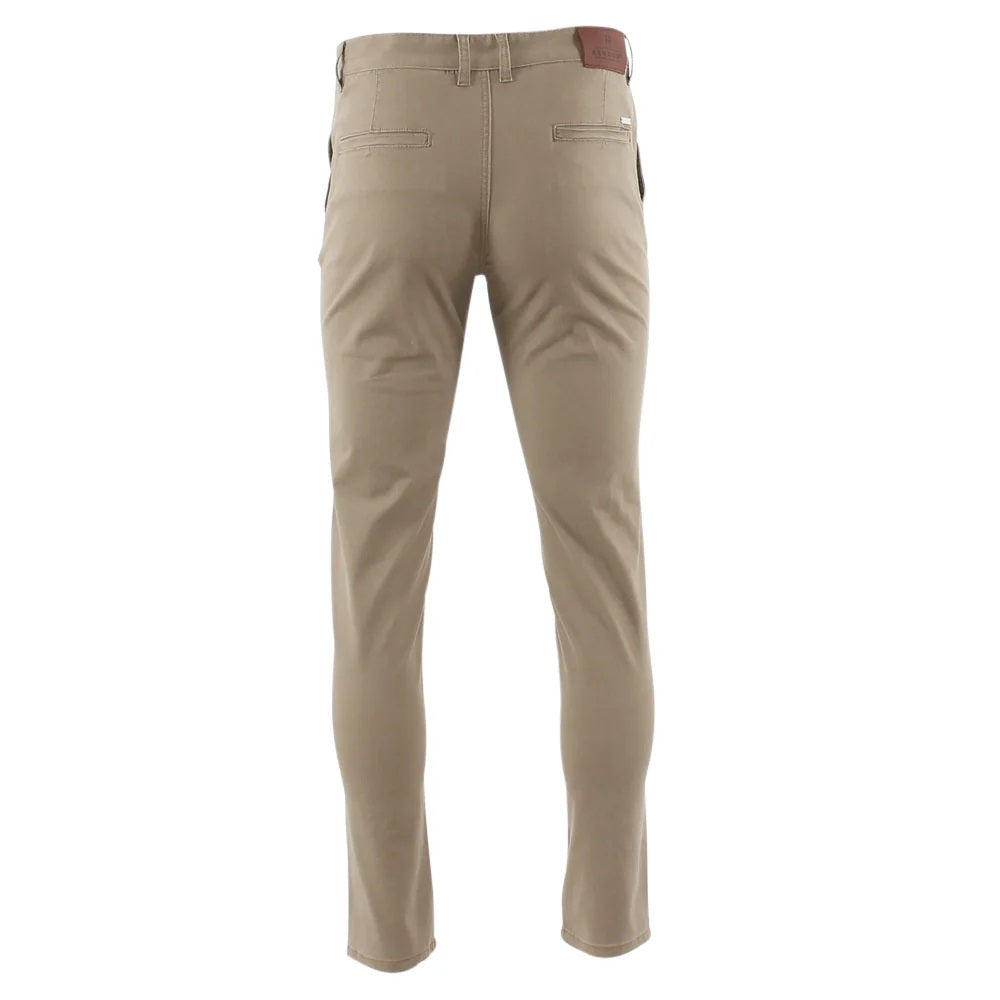 Clyde Chino Sand