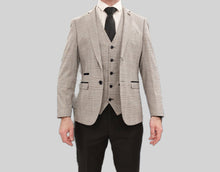 Load image into Gallery viewer, Hugo Grey 3 Piece Suit With Black Trousers