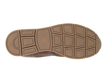 Load image into Gallery viewer, Tan Trainer MJT575B