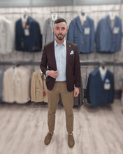 Load image into Gallery viewer, Regent Wine Jacket with Sand Chino