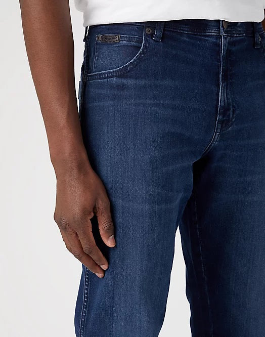 Texas Medium Stretch Arm Strong Straight Leg Jean