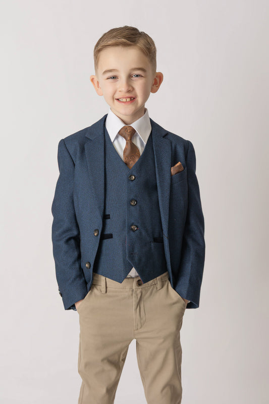 Arthur Navy with sand chino
