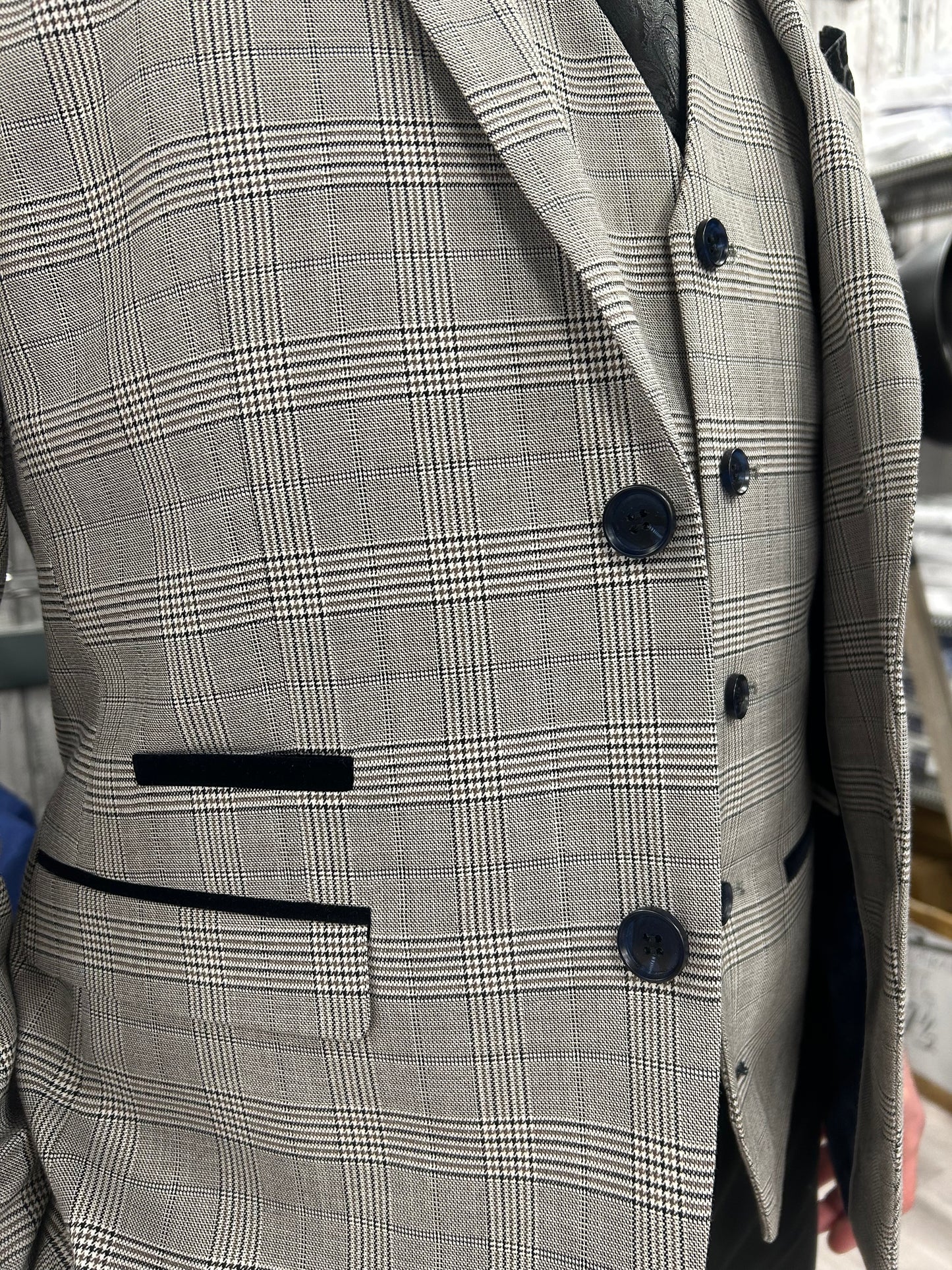 Hugo Grey 3 Piece Suit With Black Trousers