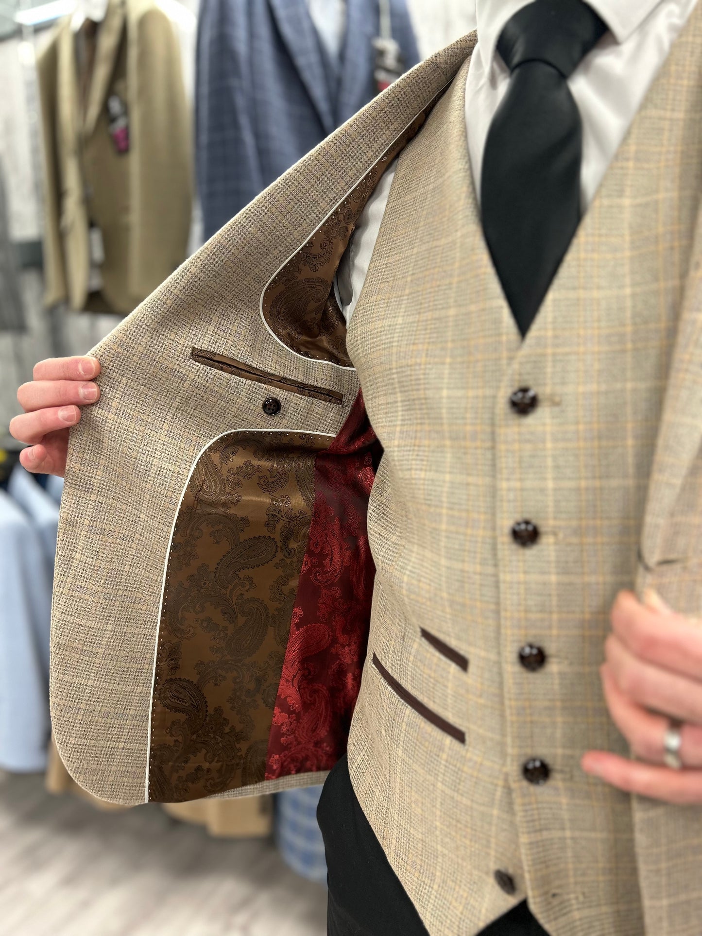 Holland Beige With Black Trousers