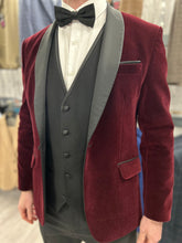 Load image into Gallery viewer, Wine velvet tuxedo suit with black trouser and waistcoat for hire

