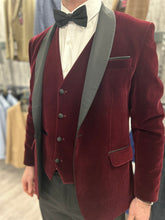 Load image into Gallery viewer, Wine velvet tuxedo 3 piece suit for hire
