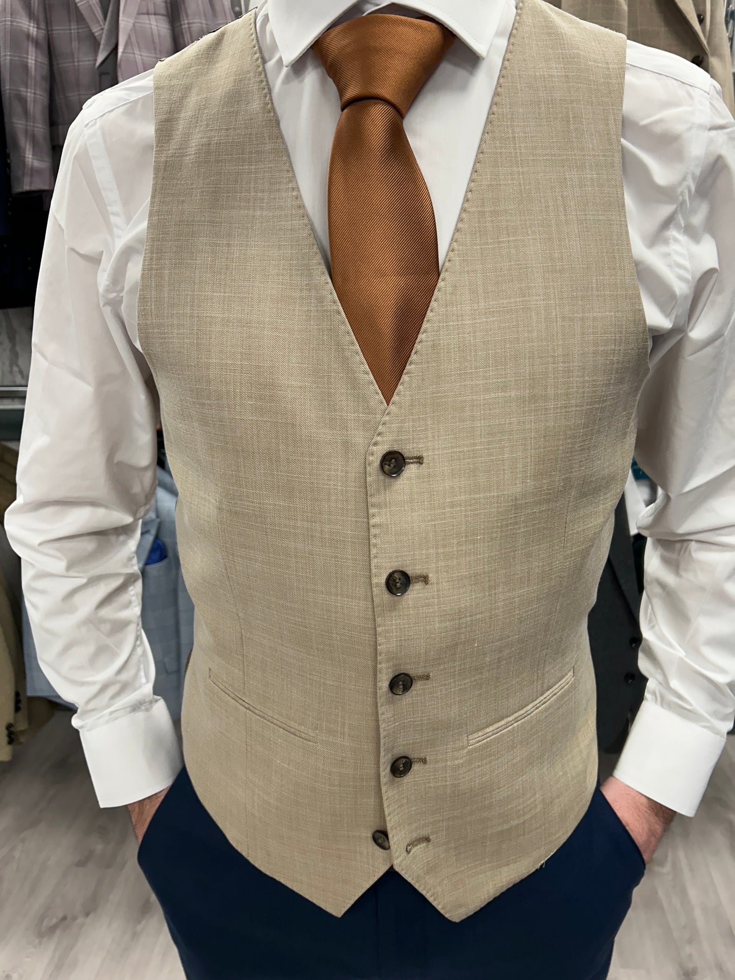 Calvin 2 Piece with Kurt Beige waistcoat