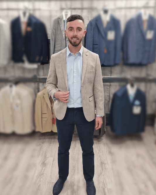Leo Beige Jacket with Navy Chino
