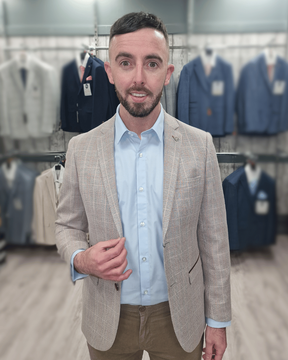 Leo Beige Jacket with Sand Chino
