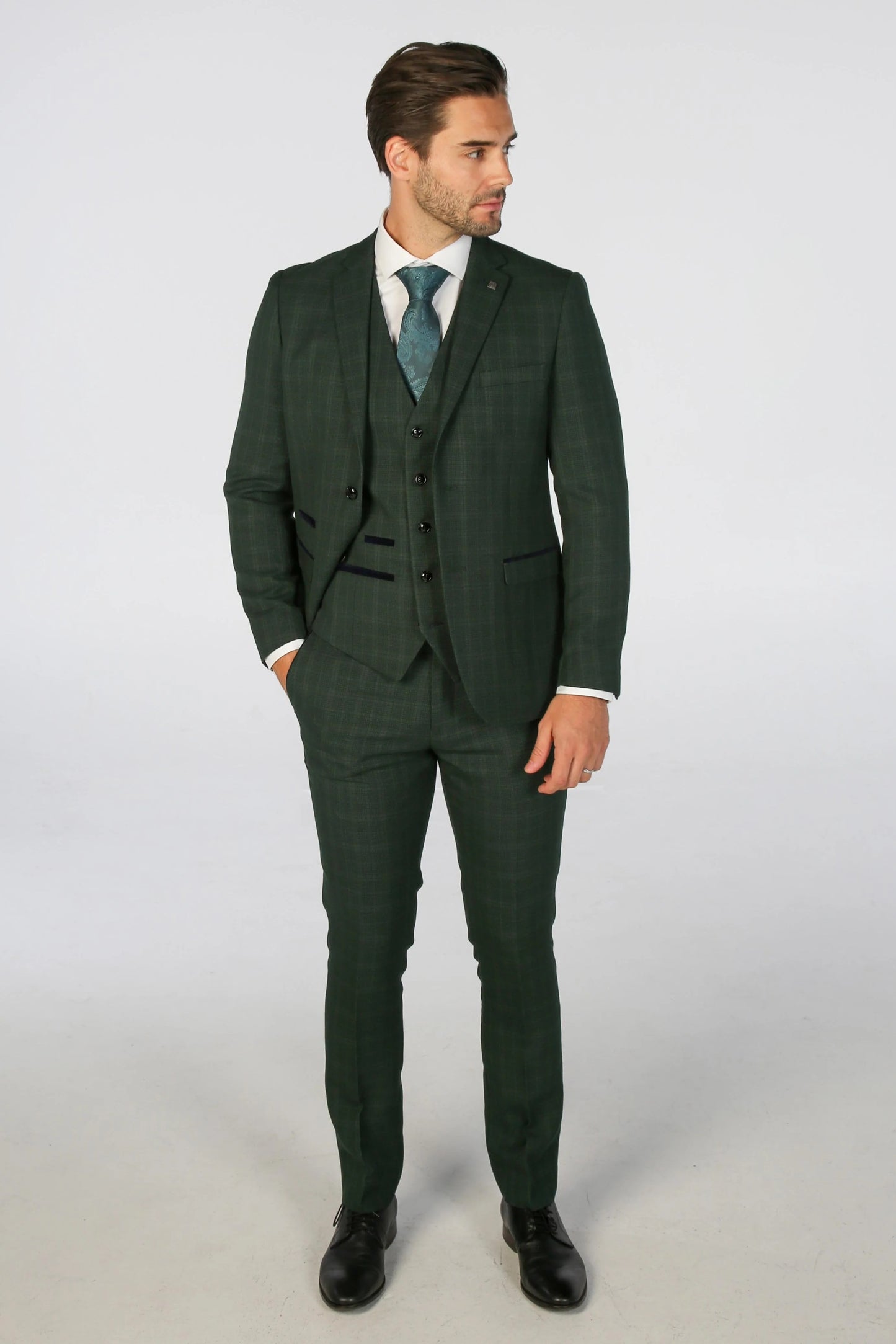 Leo Green Suit