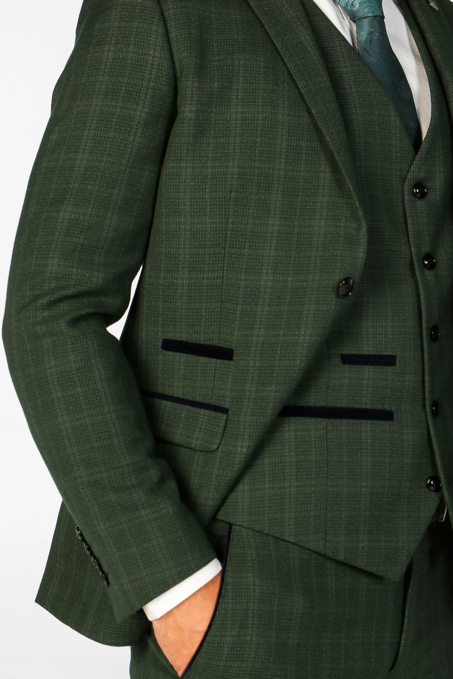 Leo Green Suit