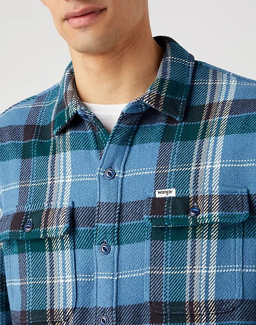 Wrangler Overshirt in Captains Blue