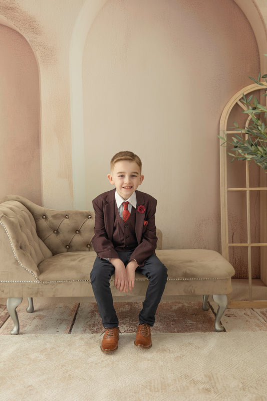 Regent Wine with navy chino