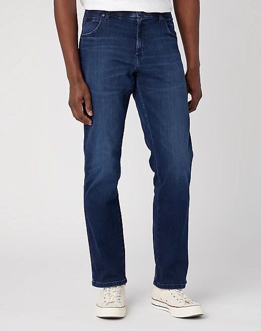 Texas Medium Stretch Arm Strong Straight Leg Jean