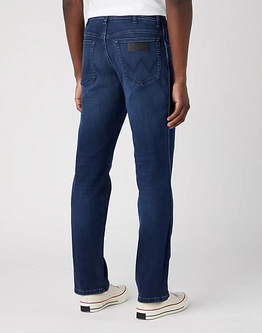 Texas Medium Stretch Arm Strong Straight Leg Jean