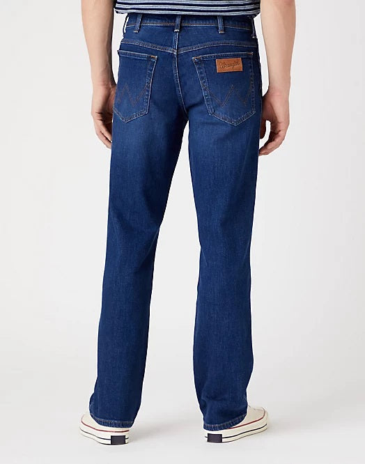 Texas Low Stretch Dancing Water Straight Leg Jean
