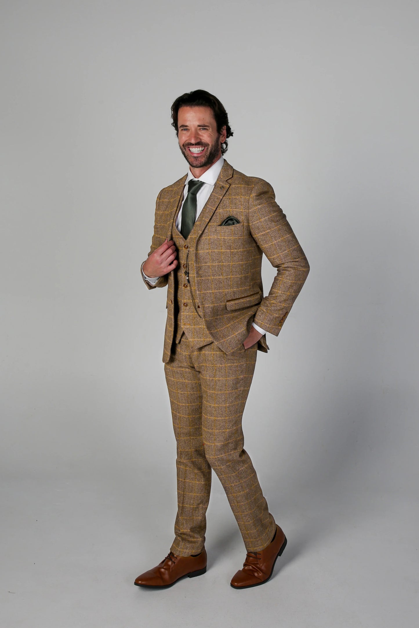 Harris Brown 3 Piece Suit