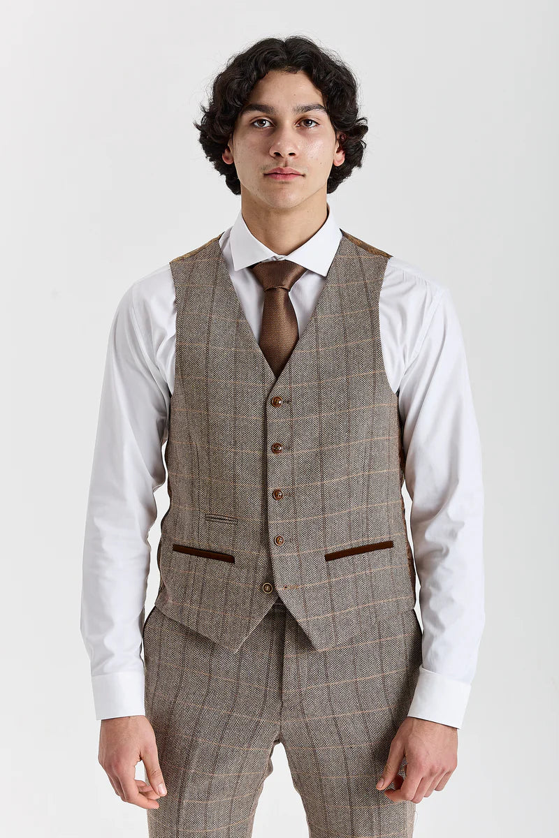 Harris Brown 3 Piece Suit