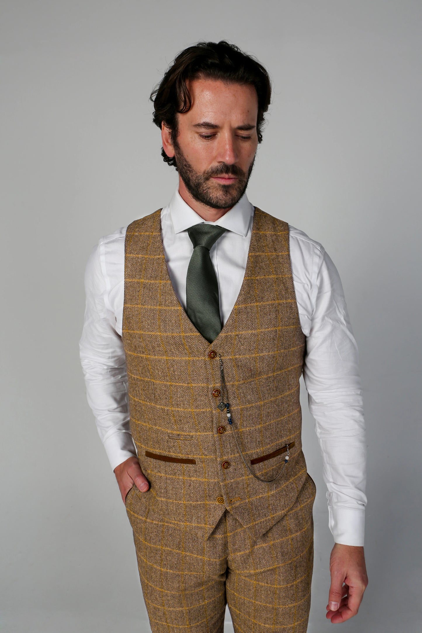 Harris Brown 3 Piece Suit