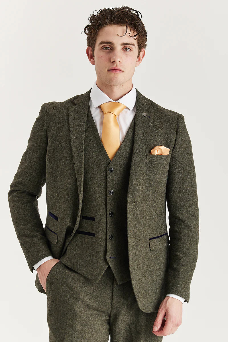 Oscar Green Tweed 3 Piece Suit