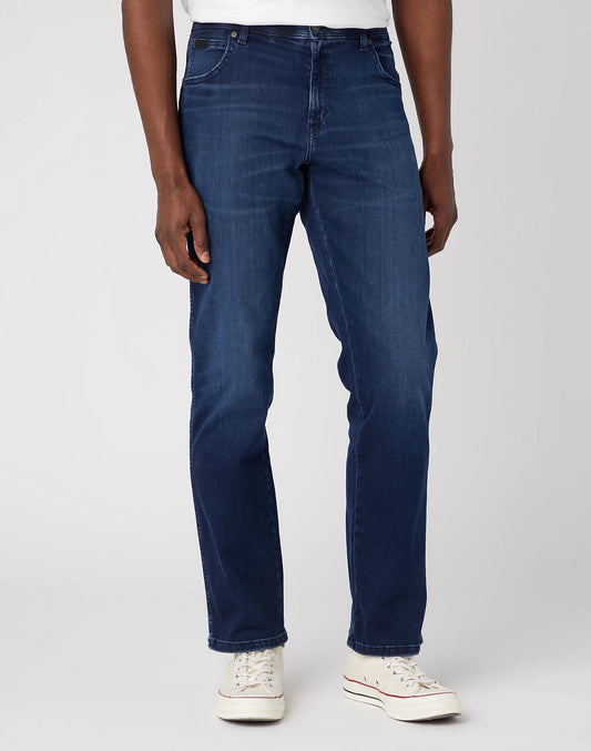Wrangler Texas Medium Stretch in Arm Strong