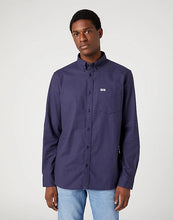 Load image into Gallery viewer, Wrangler 1 pkt down shirt eclipse
