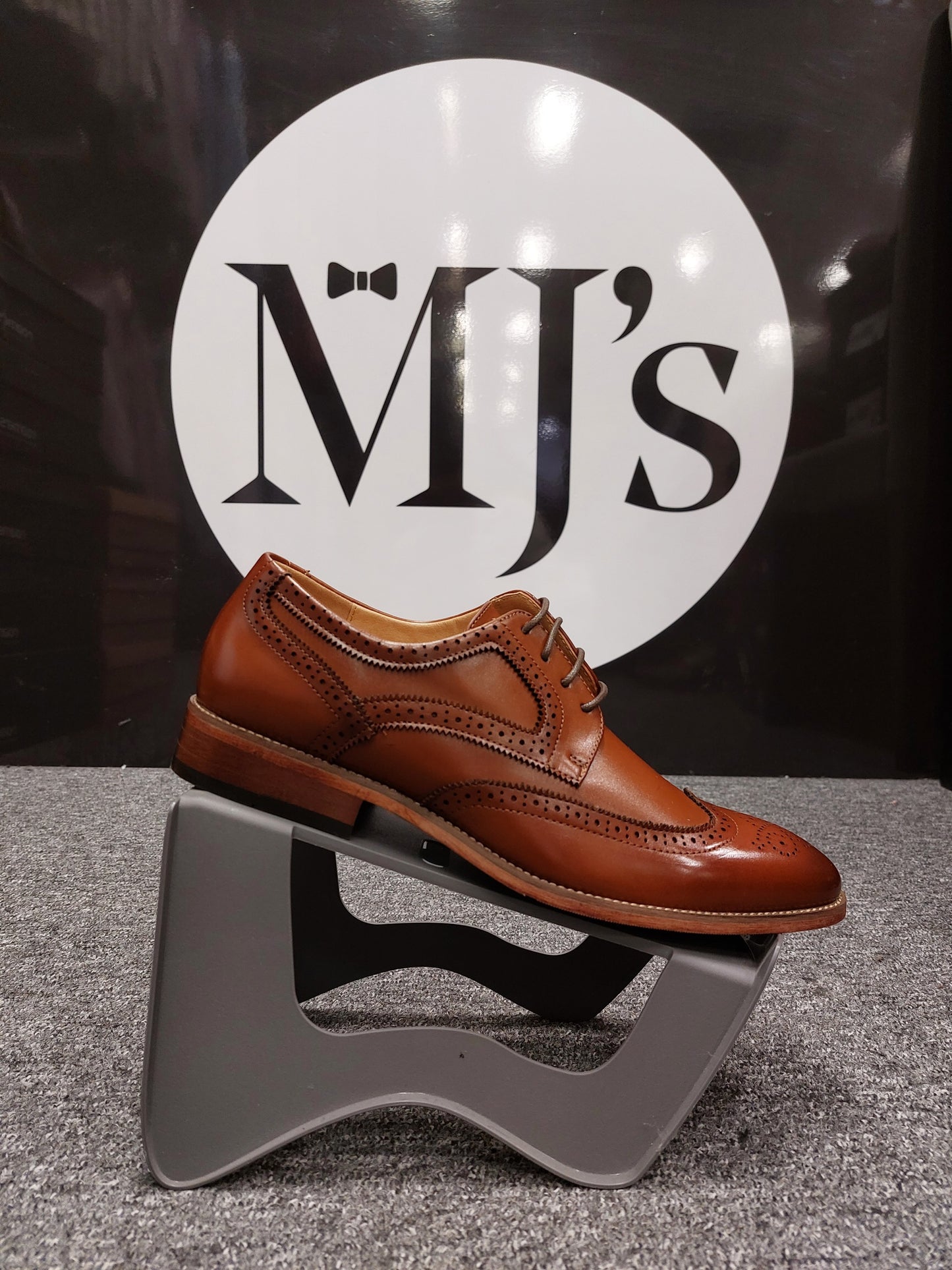 Alfred Brown Shoe