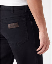 Load image into Gallery viewer, TEXAS LOW STRETCH IN BLACK OVERDYE JEAN
