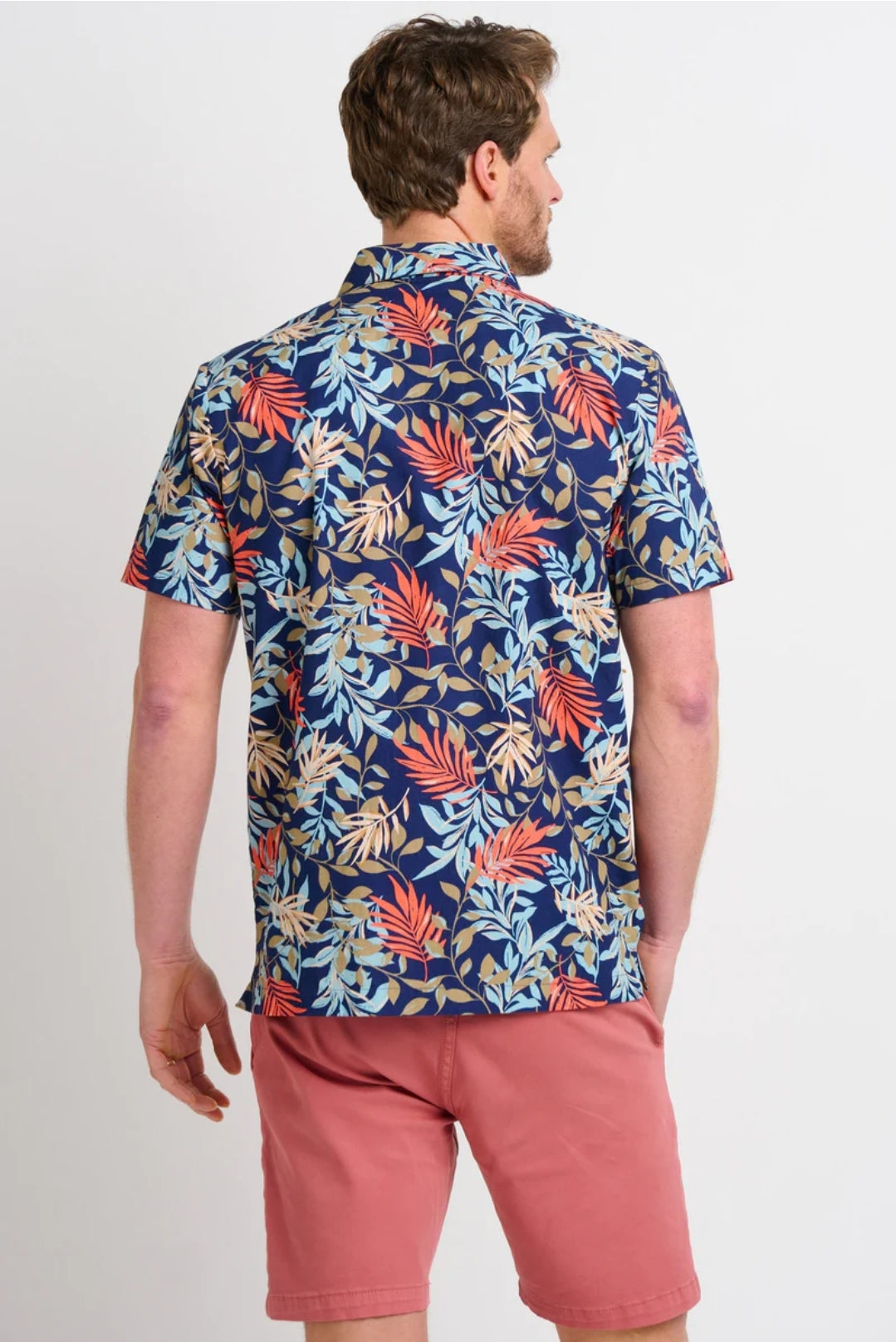 Trailing Tropic Resort Short Sleeve Shirt