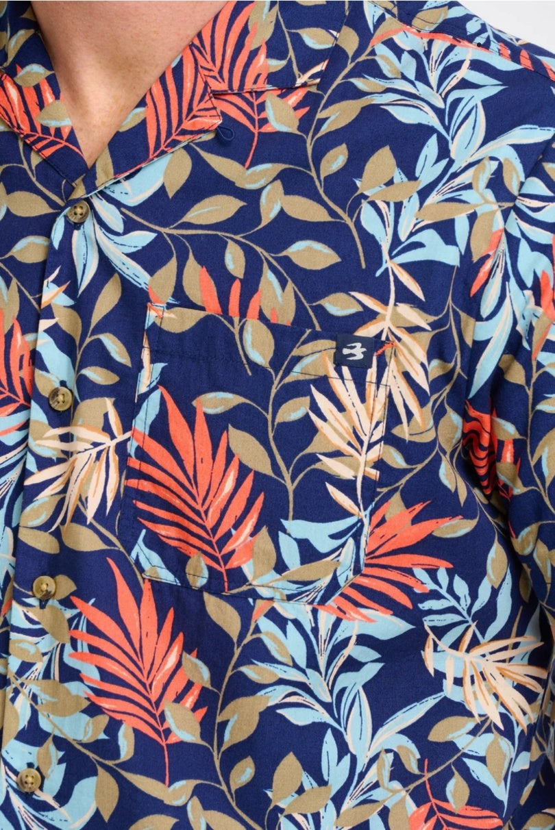 Trailing Tropic Resort Short Sleeve Shirt